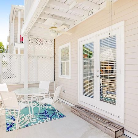 Casa Cubana @ Duval Square R14 Apartment Key West Exterior photo